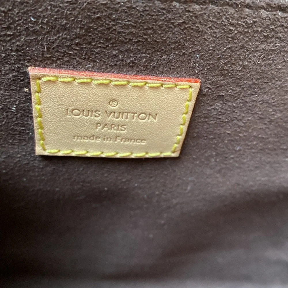 Louis Vuitton Pochette Métis Authentic